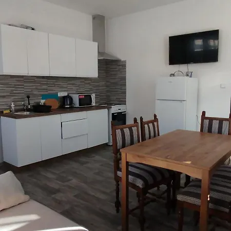 Posta Polubny - V Soukromi Homestay