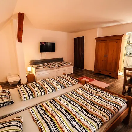 Rum i privatbostad Posta Polubny - V Soukromi